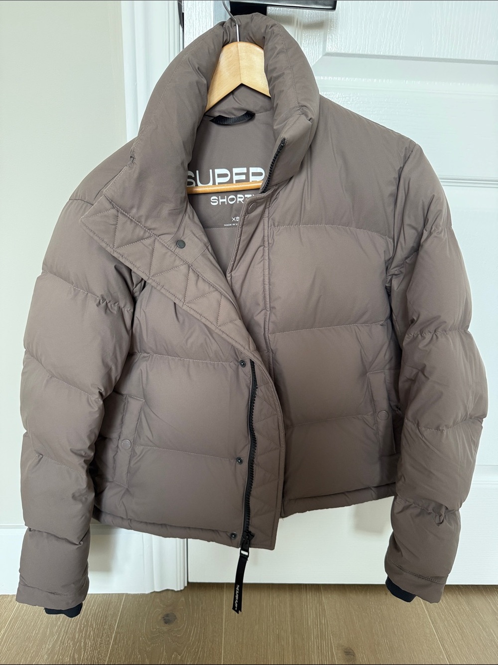 Aritzia Short Cropped Puffer Jacket in Taupe